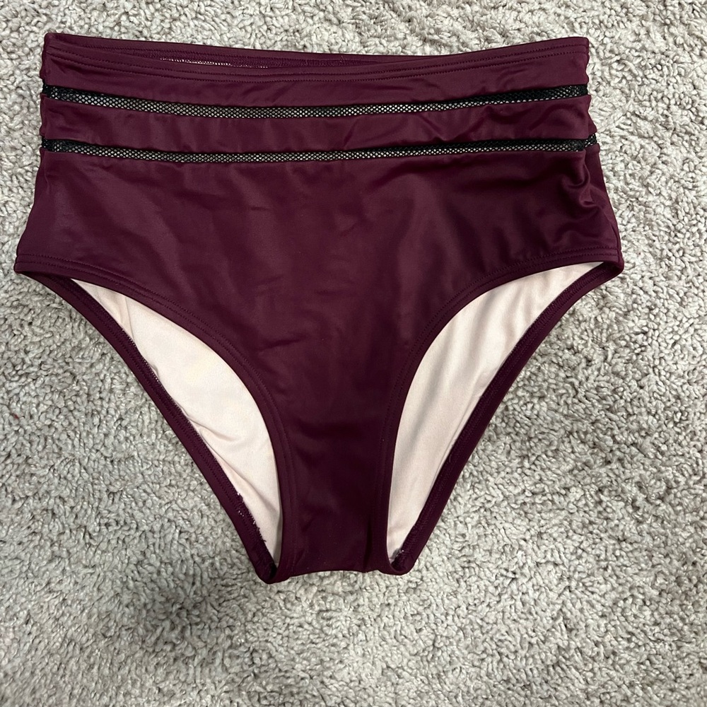 Hi waisted bikini bottoms SZ small